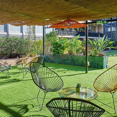 The Moods Oasis Hotel Barcelona Exterior photo