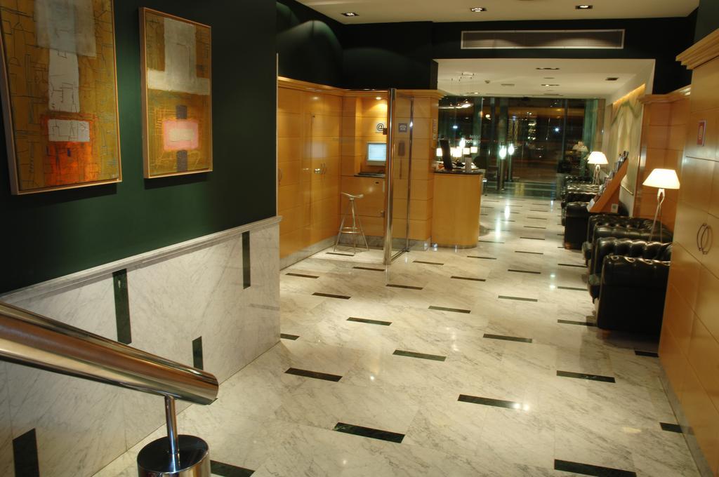 The Moods Oasis Hotel Barcelona Exterior photo